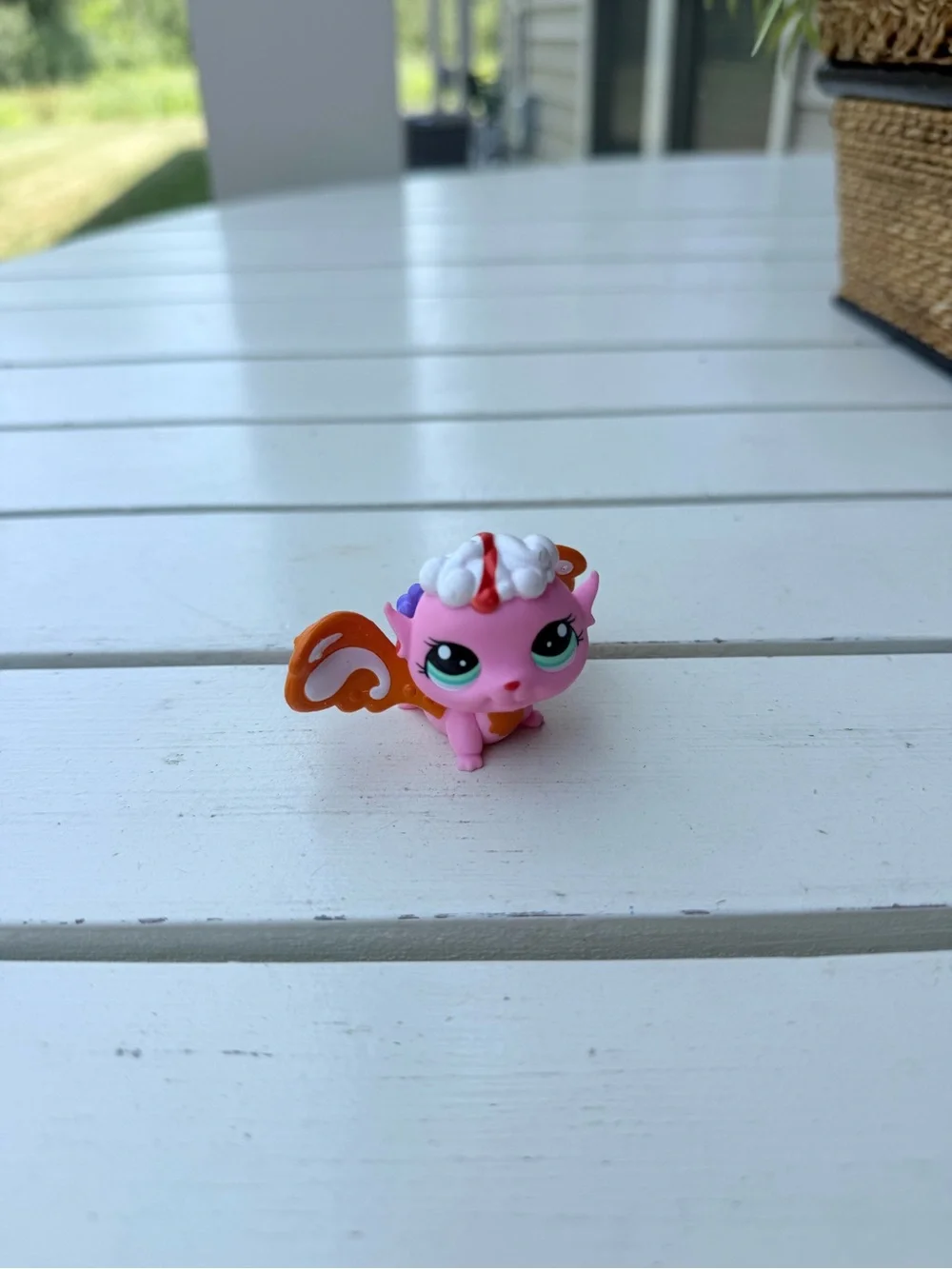 Littlest Pet Shop Majestic Masquerade 8-Piece Set